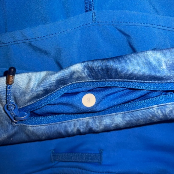 Lululemon Speed Up Low-Rise Lined Short 2.5" - Picture 3 of 3